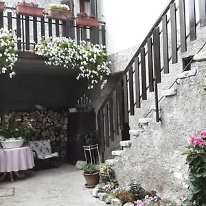 Affittacamere Casa Lidia Tignale